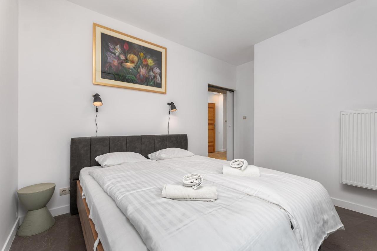 Bialobrzeska 30 By Homeprime Warsaw Exterior photo